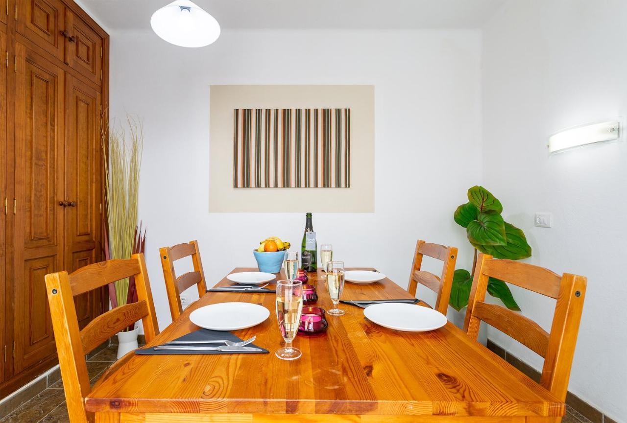 Casa Lili - Shared Pool - Close To Seafront Promenade - Sea Views From Upper Terrace Punta Mujeres Exterior photo