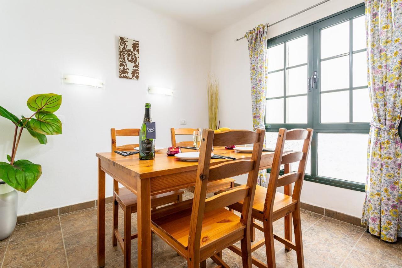 Casa Lili - Shared Pool - Close To Seafront Promenade - Sea Views From Upper Terrace Punta Mujeres Exterior photo